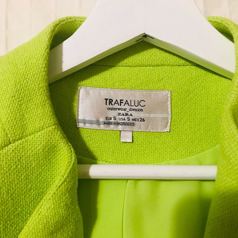 Jacket - Picture 3 of 3